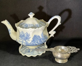 Burton & Burton teapot 
