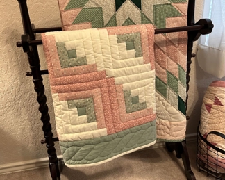 Stunning pink & green quilts 