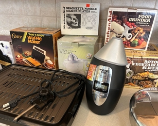 and even a Waring Pro wine chiller!