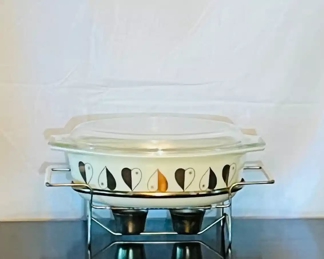 Pyrex "Golden Hearts" casserole w/fitted lid and double warmer  (hearts are gold even though they appear black in the photo)