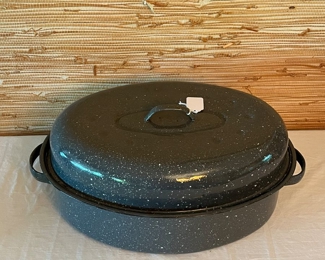 Vtg speckled enamel roasting pan w lid