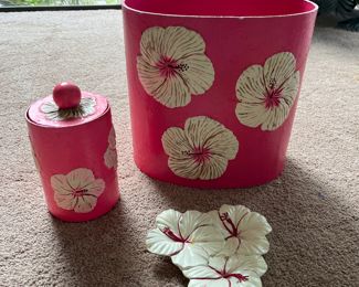 Hibiscus bathroom set, hand painted by Lorrie George Imports