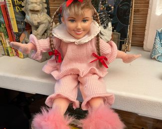 Vtg Cindy Lou Who doll