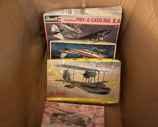 Model airplanes