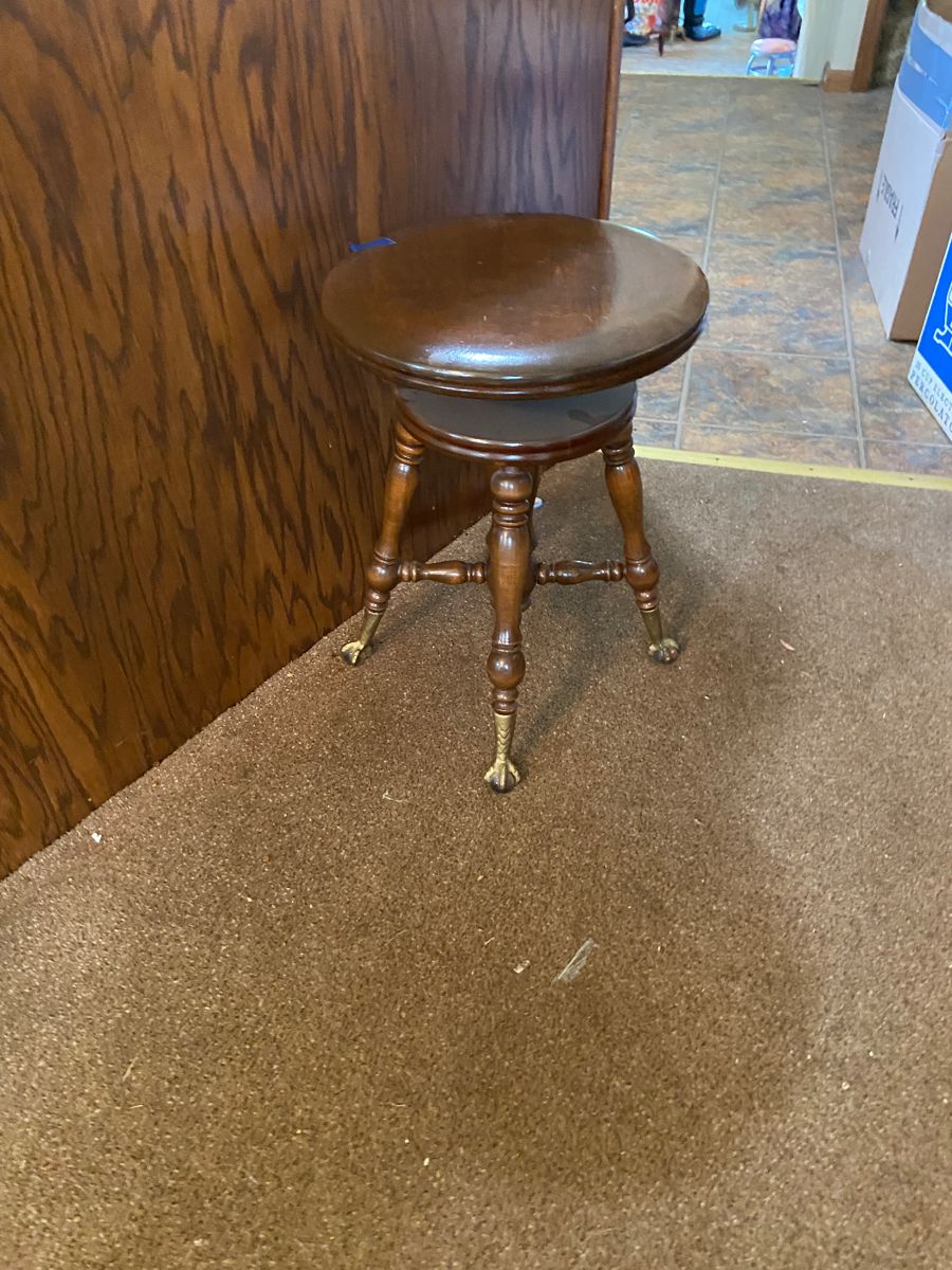 Living Estate Sale in Albert Lea, MN starts on 8/24/2023