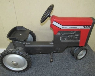 Massey Ferguson 398 Pedal Tractor