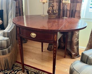 Councill Dropleaf 1 Drawer End Table (pr) (19-1/2 Closed W / 37-1/2" Open W x 28"H x 29-1/2"D)