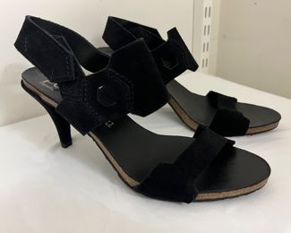 Women's Pedro Garcia Black Suede Kitten Heel Sandals Size 40