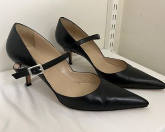 Women's Michael Kors Front Strap 2" Heels Size 10