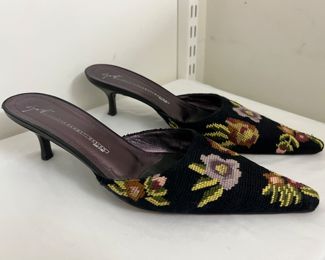 Women's Guiseppe Zanotti Floral Needlepoint Kitten Heels Size 10