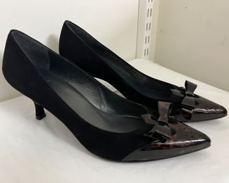 Women's Stuart Weitzman Pointed Bow Heels Size 9-1/2H