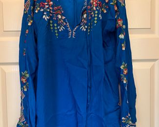 Johnny Was Blue Floral Embroidered Tie Yoke Neck Tunic Top Blouse Size L