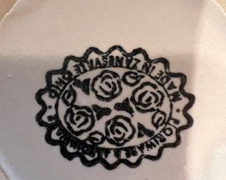  Floriware & Jardinware Dishes, Cups & Bowls