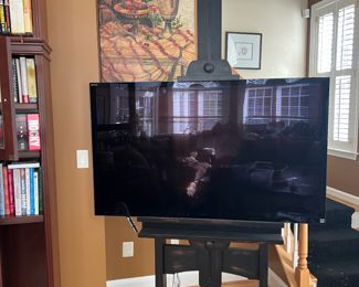 Sony KDL-60NX720 LCD Digital TV, Oct 2011 & Restoration Hardware Flatscreen Easel 