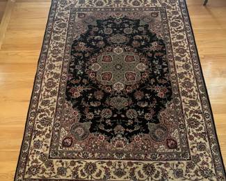Hand-knotted Kashan Rug (77"L x 55"W)