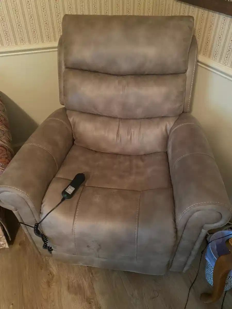 Lee Estate Sale in Wilmington, NC starts on 9/8/2023