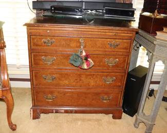 George III Style Burled Walnut  Chest Of Drawers 