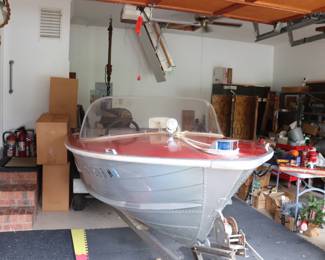 1963 (ish) Starcraft Boat   Cool Vintage Boat with Trailer 