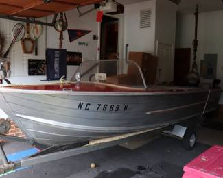 1963 (ish) Starcraft Boat 