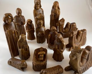 Vintage hand carved 16 piece Nativity Set / Philippines