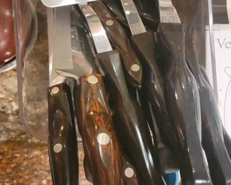 Cutco knives 