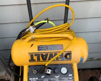 Dewalt air compressor 