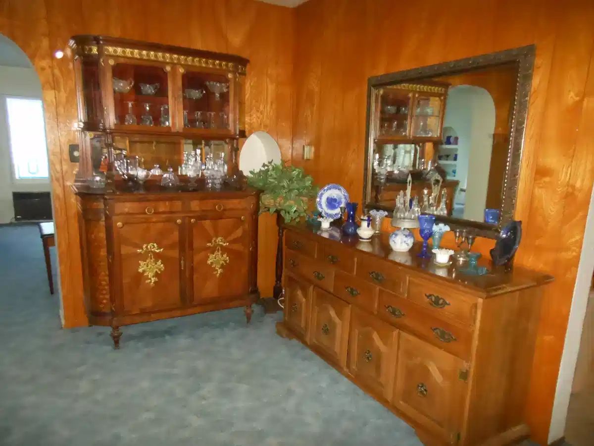 50 off SUNDAY Glendale Estate Sale starts on 8/26/2023