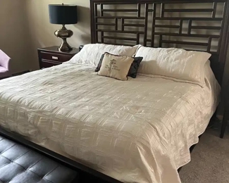 King size bed