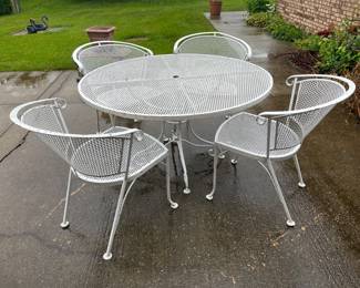 Patio furniture set