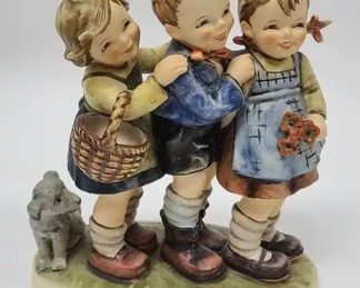 Hummel Figure #369 7" Follow the Leader