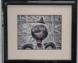 Neat Signed Art Photo of Mad Mom Statue