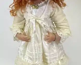 Jan McLean Little Nell Vinyl Doll Red Curly Hair