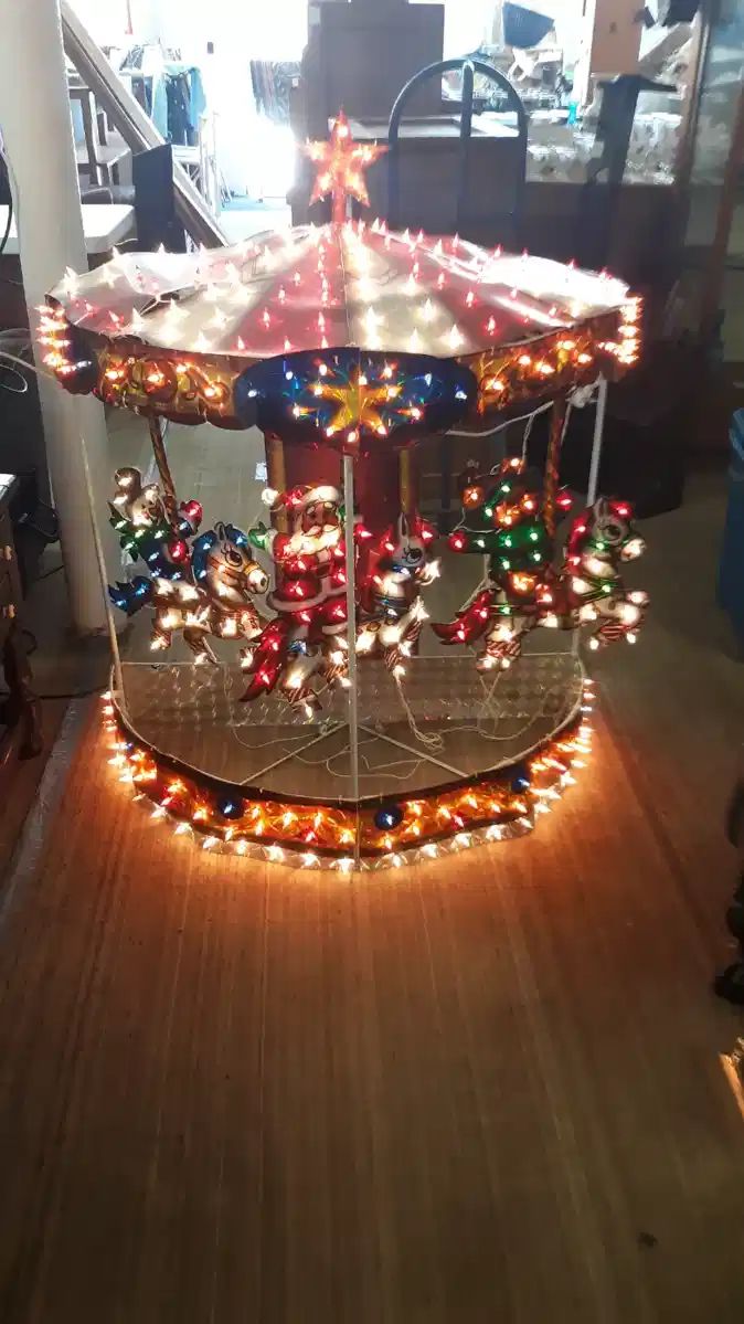 Vintage Christmas, glassware, advertising, tools, cast iron, coins, early large note paper money, and thousands and thousands of other items. Handling multiple Estates! Cash or check.