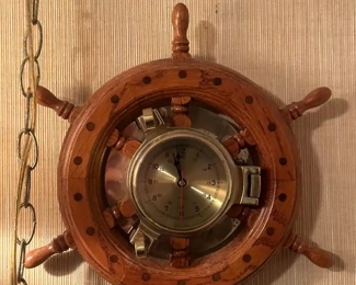Vintage ship wheel clock 