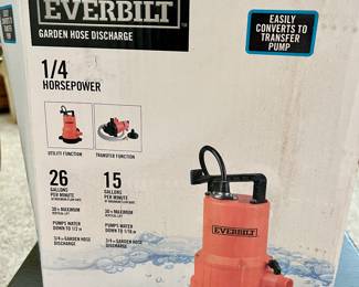 Open box but never used
sub pump $25