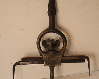 VTG ADJUSTABLE CIRCLE HOLE SAW CUTTER GOODELL PRATT CO