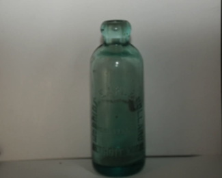 VINTAGE HUTCHISON SODA BOTTLE DETROIT  