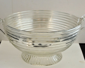 PART OF A LARGE SELECTION OF ANCHOR HOCKING MANHATTAN SERVING AND DINNERWARE