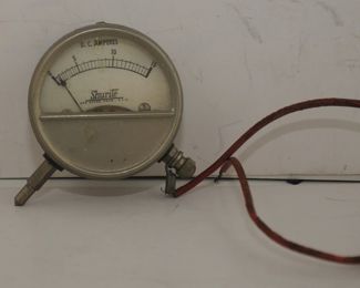 VTG SHURITE DC 15 AMP METER