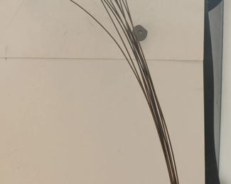 MID CENTURY MODERN BRUTALIST METAL WEIGHTED SPRAY SCULPTURE