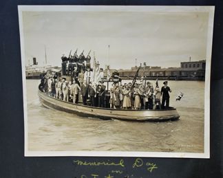 VINTAGE DETROIT MEMORAL DAY PHOTOGRAPH 