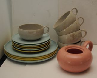 RUSSEL WRIGHT CHILDRENS PLASTIC TOYS