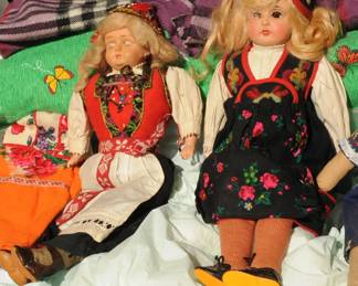VINTAGE SCANDAVANIAN DOLLS 