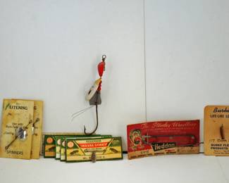 VINTAGE IN ORIGINAL PACKAGE LURES 