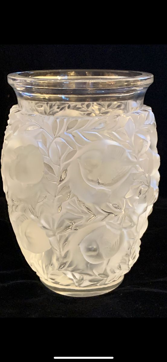 KW Estate Sales In Mountain Brook in Birmingham, AL starts on 8/25/2023