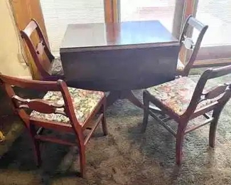 DropLeaf Table W 4 Raddock Floral Cushioned Chairs