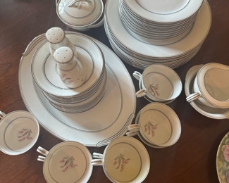 Noritake Cherry Blossom set