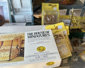 Lots of new in box miniatures, including lighting fixtures, cast iron pieces, etc