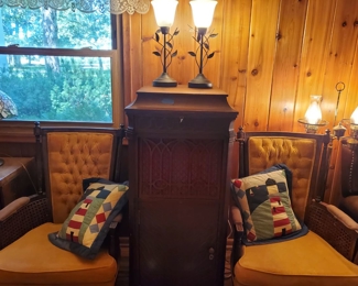 That Edison will play today and comes with hundreds of records