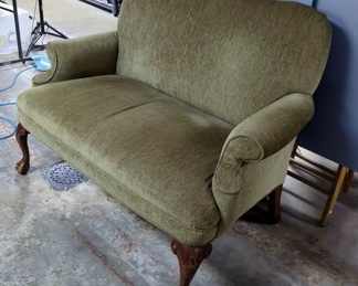 Flexsteel Settee Sofa 54" x 37" x 32"